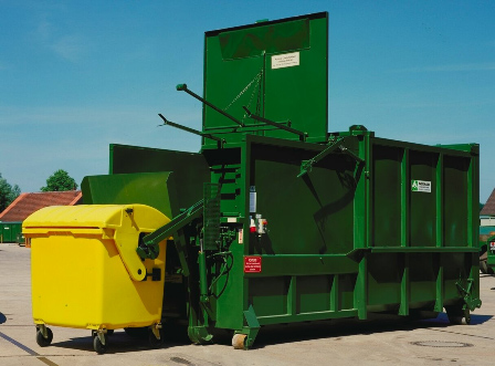 Compactor With Bin Lift
